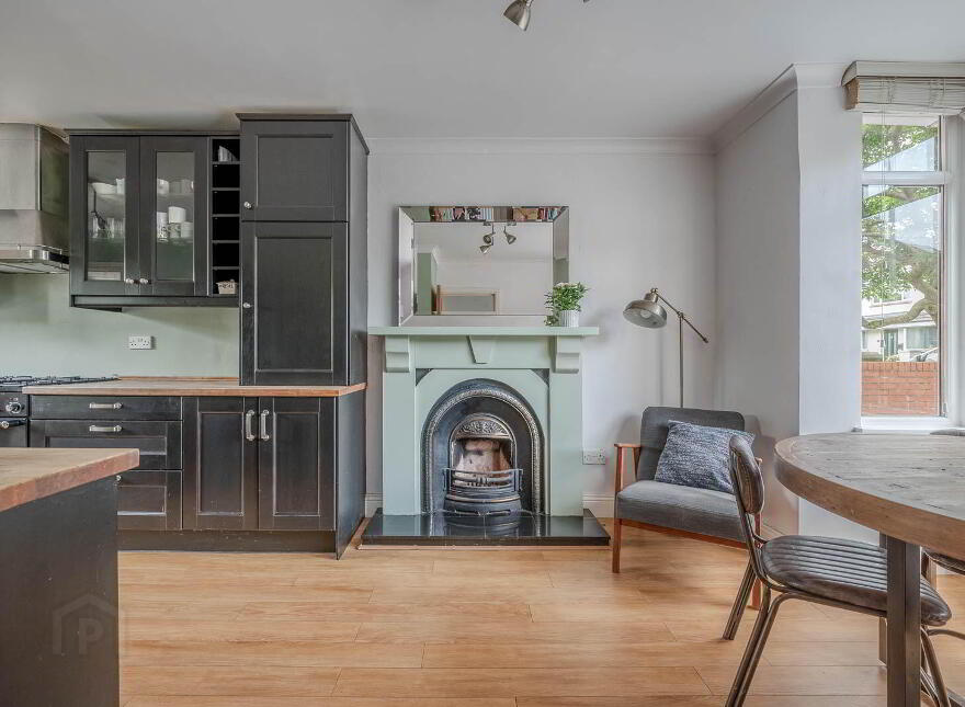 33 Kilhorne Gardens, Belfast, BT5 6NT