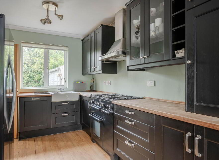 33 Kilhorne Gardens, Belfast, BT5 6NT