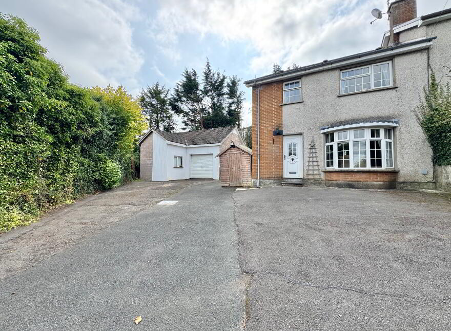8 Sperrin Close, Omagh, BT78 5DL