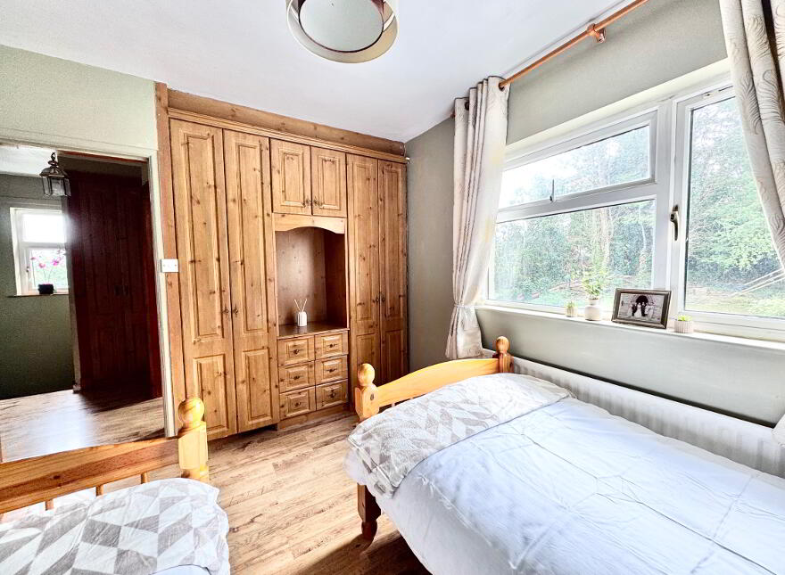 8 Sperrin Close, Omagh, BT78 5DL