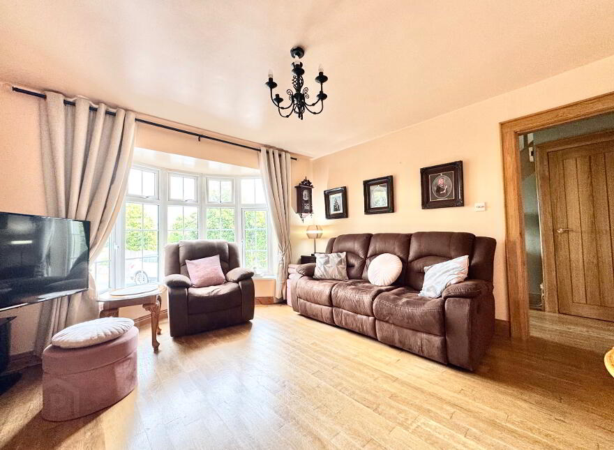 8 Sperrin Close, Omagh, BT78 5DL