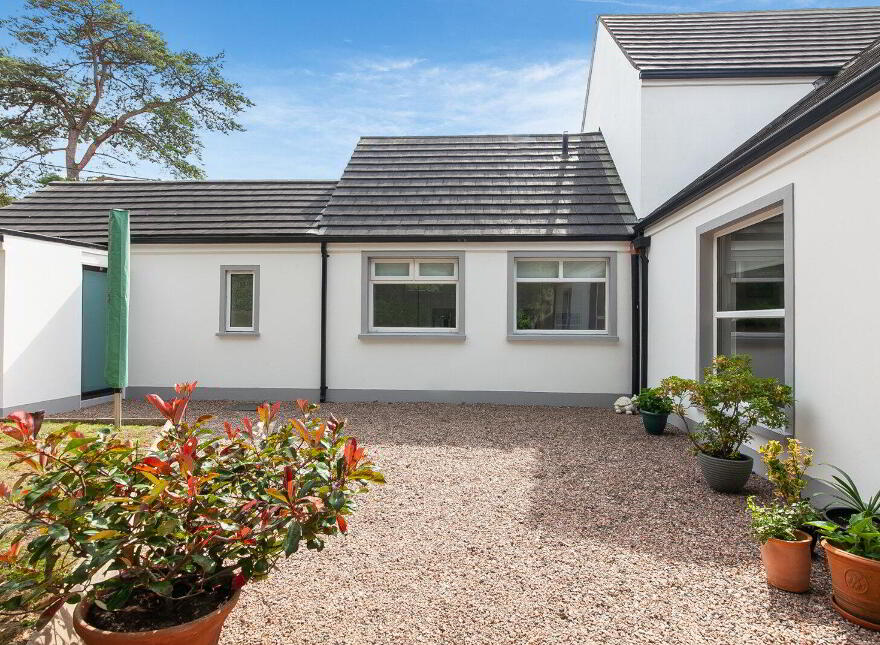 1 Sloans Avenue, Carryduff, Belfast, BT8 8DG