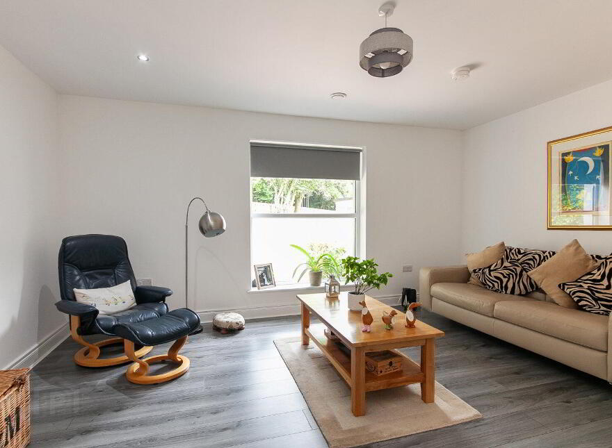 1 Sloans Avenue, Carryduff, Belfast, BT8 8DG