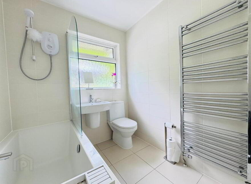 25 Hightown Gardens, Hightown Road, Newtownabbey, BT36 7TN