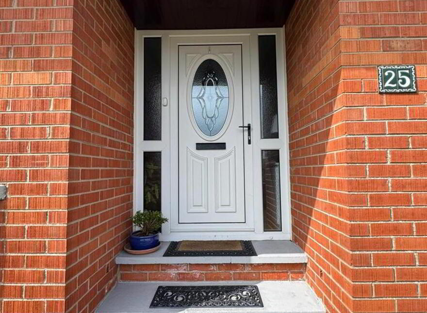 25 Hightown Gardens, Hightown Road, Newtownabbey, BT36 7TN