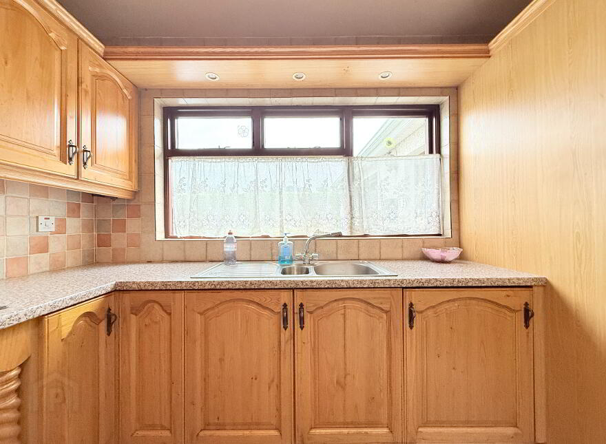 9 Carmagrim Rd, Portglenone, BT44 8BP