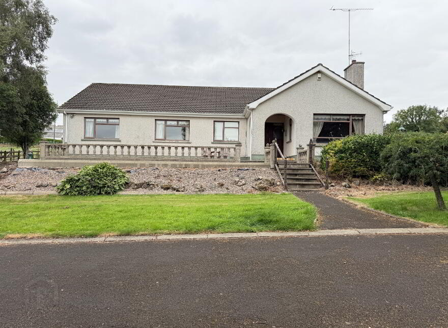 9 Carmagrim Rd, Portglenone, BT44 8BP