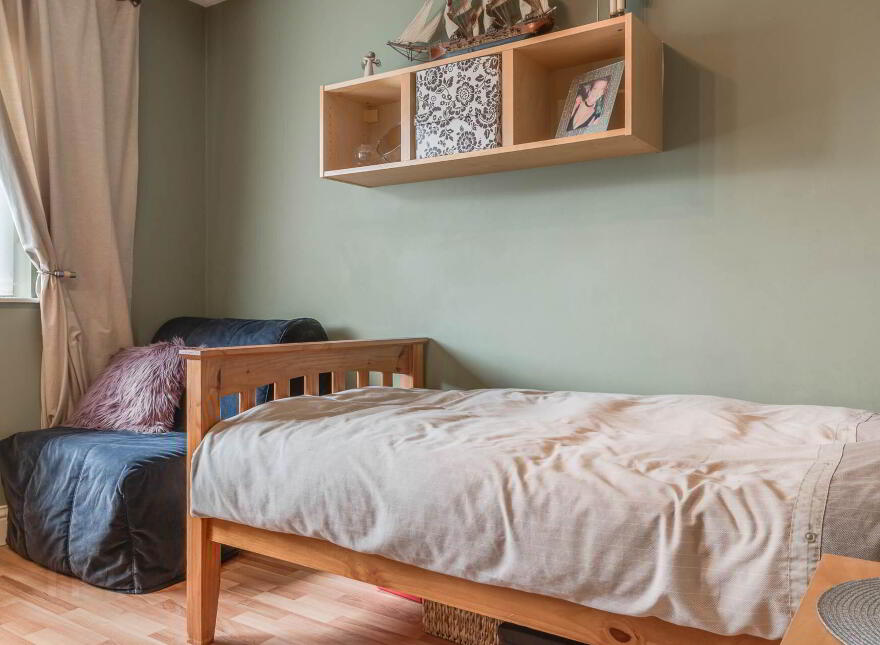 66 Lislaynan, Ballycarry, Carrickfergus, BT38 9GZ