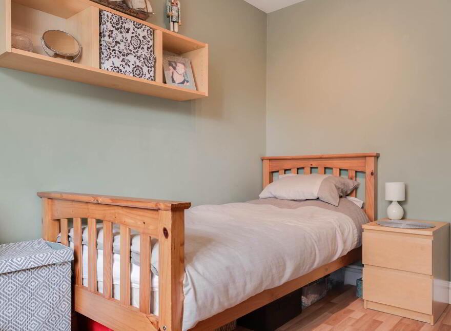 66 Lislaynan, Ballycarry, Carrickfergus, BT38 9GZ