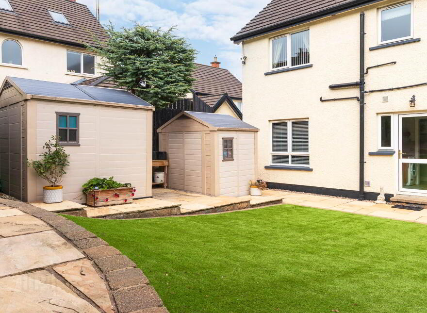 66 Lislaynan, Ballycarry, Carrickfergus, BT38 9GZ