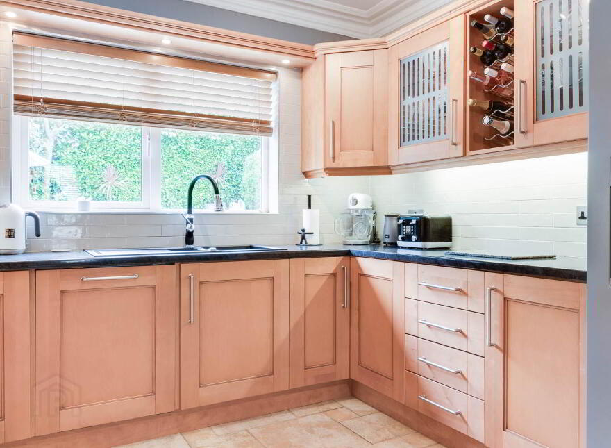 66 Lislaynan, Ballycarry, Carrickfergus, BT38 9GZ