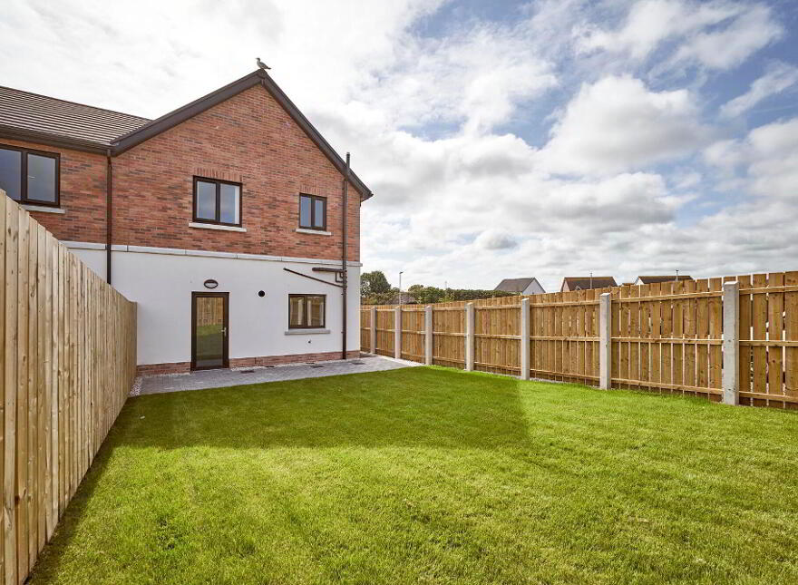 8 Bailie Link, Conig, Newtownards, BT23 7JU