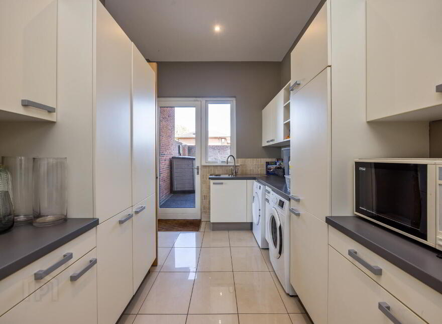 4 Ballymenoch Lane, Holywood, BT18 0EF