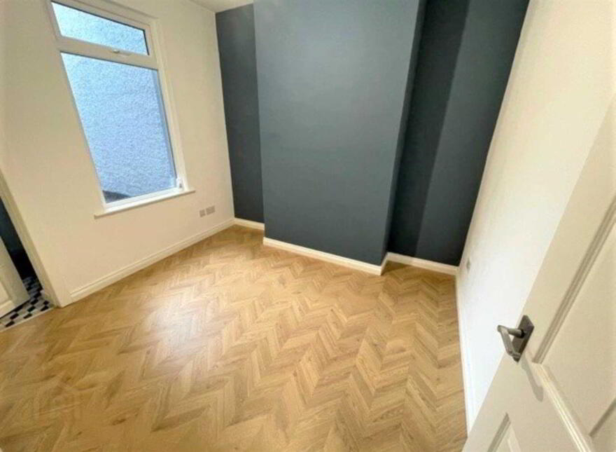 40 Donegall Avenue, Donegall Road, Belfast, BT12 6LX