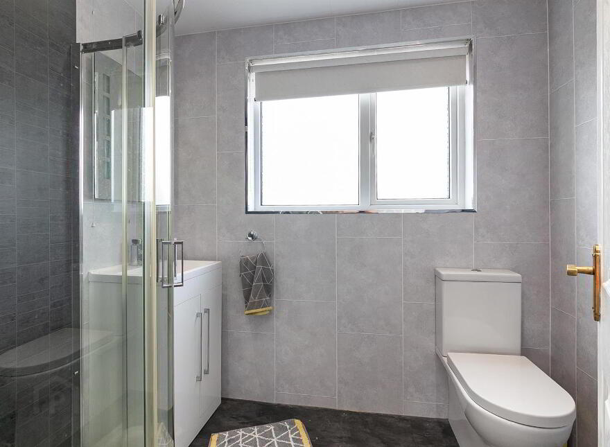 18 Ferndale Gardens, Newtownabbey, BT36 5AW