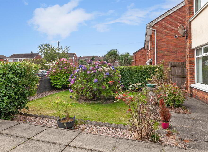 18 Ferndale Gardens, Newtownabbey, BT36 5AW