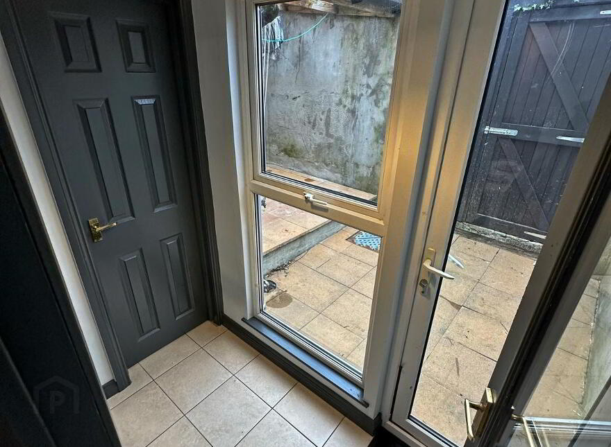 22 Stranmillis Gardens, Belfast, BT9 5AS