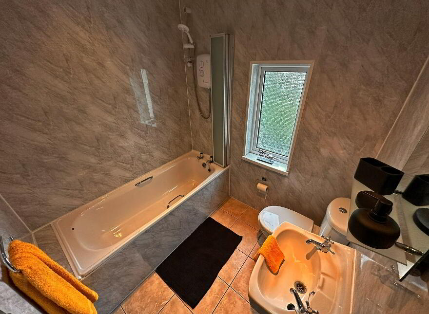 House For Rent, 280 Donegall Ave, Belfast, BT12 6LU
