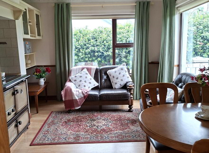 2 Assaroe View, Ballyshannon, F94NP48