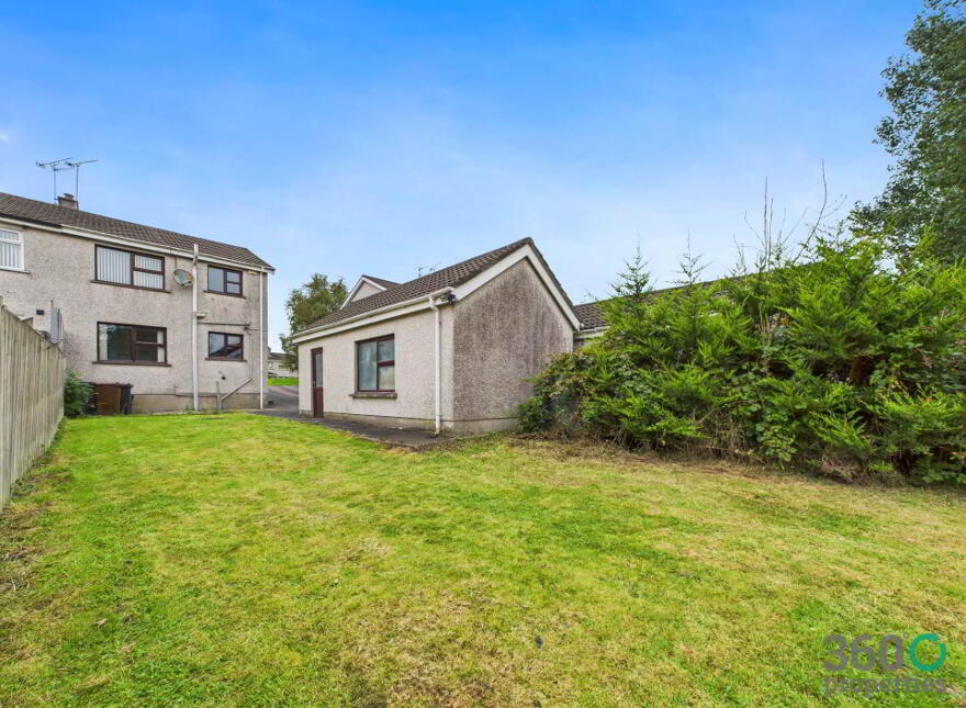 50 Knockeen Crescent, Ballymena, BT42 4DQ