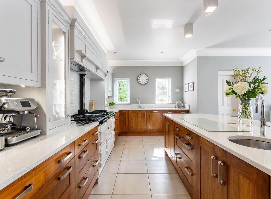 29 Upper Malone Road, Belfast, BT9 6TY