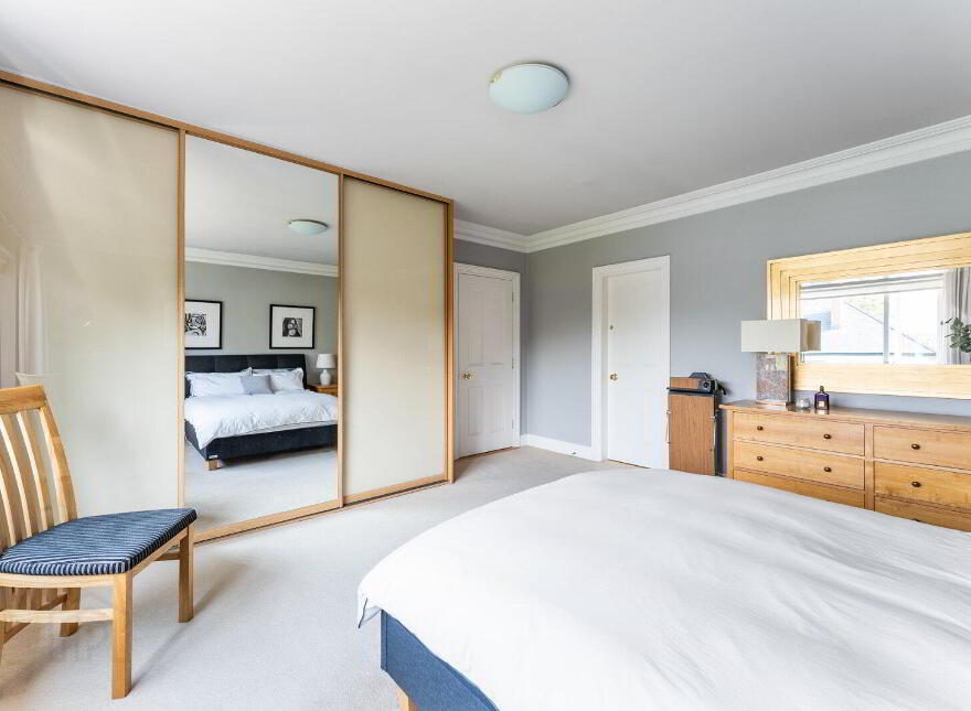 29 Upper Malone Road, Belfast, BT9 6TY