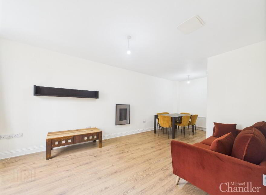 67 The Demesne, Carryduff, Belfast, BT8 8GT