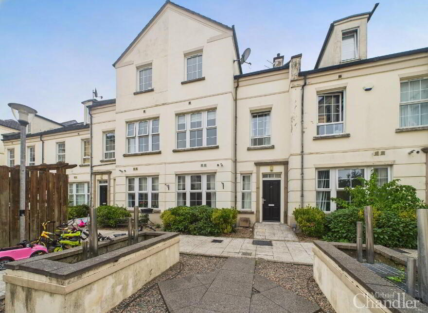 67 The Demesne, Carryduff, Belfast, BT8 8GT