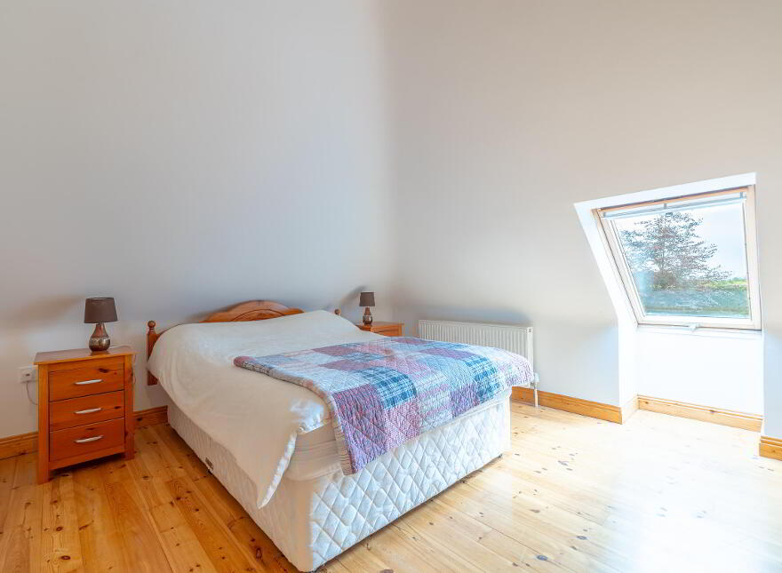 Priest Road, Knockagh, Cahir, Co. Tipperary, E21RX37