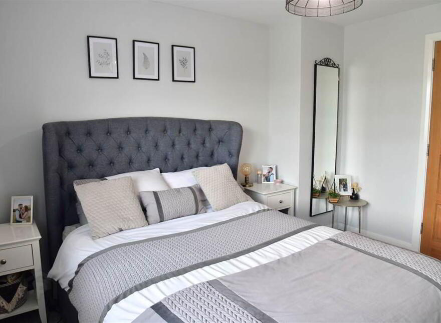 44 Sandhurst Manor, Galgorm, Ballymena, BT42 1FG