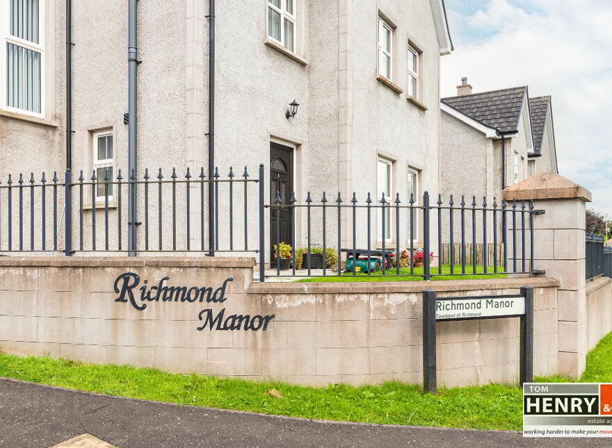 2 Richmond Manor, Ballygawley, Dungannon, BT70 2ES
