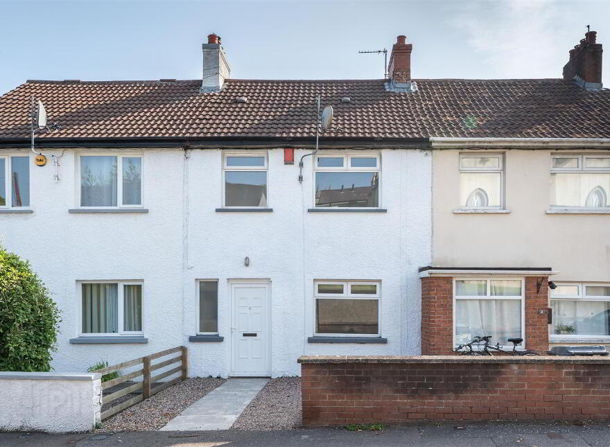 6 Church Road, Dundonald, Belfast, BT16 2LN photo