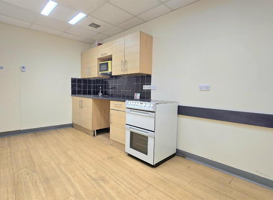 Unit 2, Church Street, Ballymena, BT43 6DG