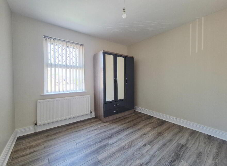 5 Lambrook Close, Omagh, BT78 5SN