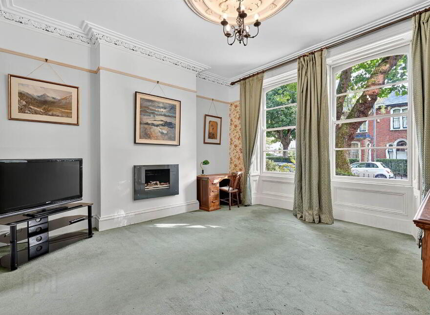 35 Rugby Road, Belfast, BT7 1PT