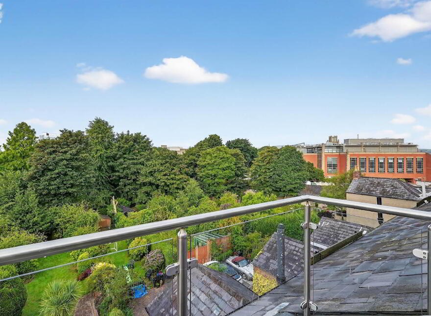 35 Rugby Road, Belfast, BT7 1PT
