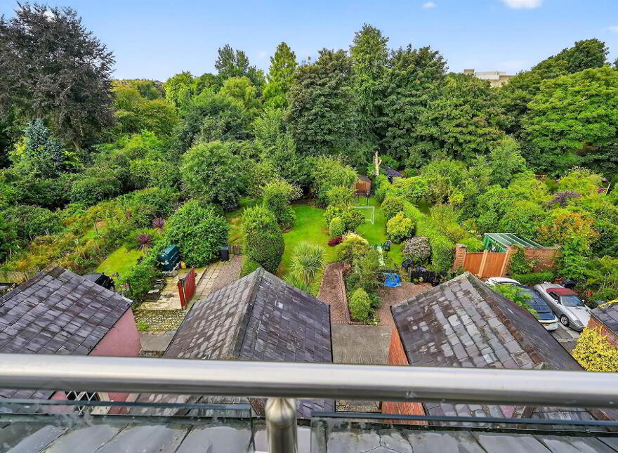 35 Rugby Road, Belfast, BT7 1PT
