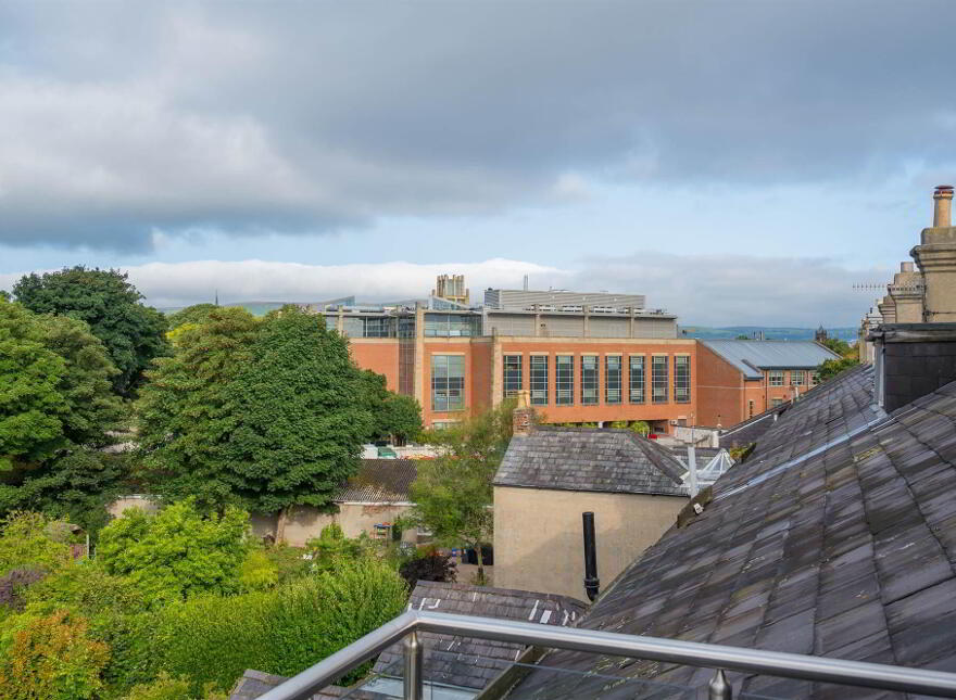 35 Rugby Road, Belfast, BT7 1PT