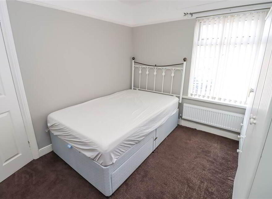 1 Pims Avenue, Belfast, BT4 1PJ