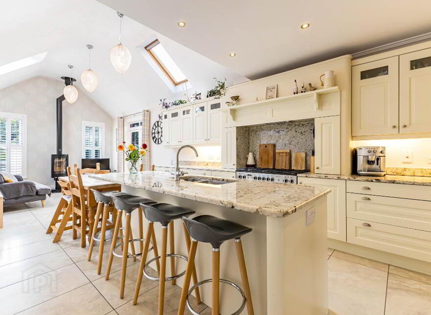 4 Farriers Green, Hillsborough, BT26 6GW