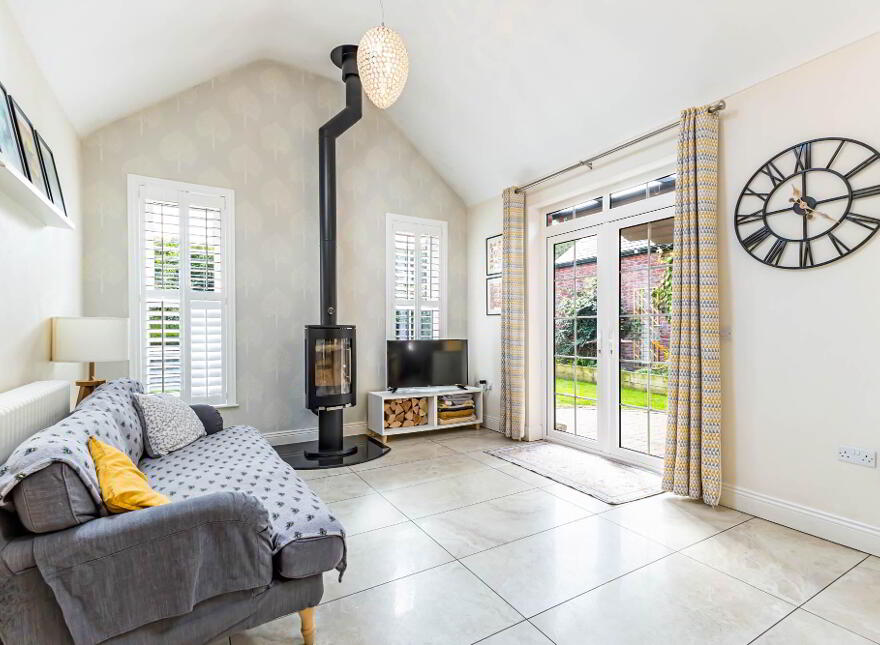 4 Farriers Green, Hillsborough, BT26 6GW