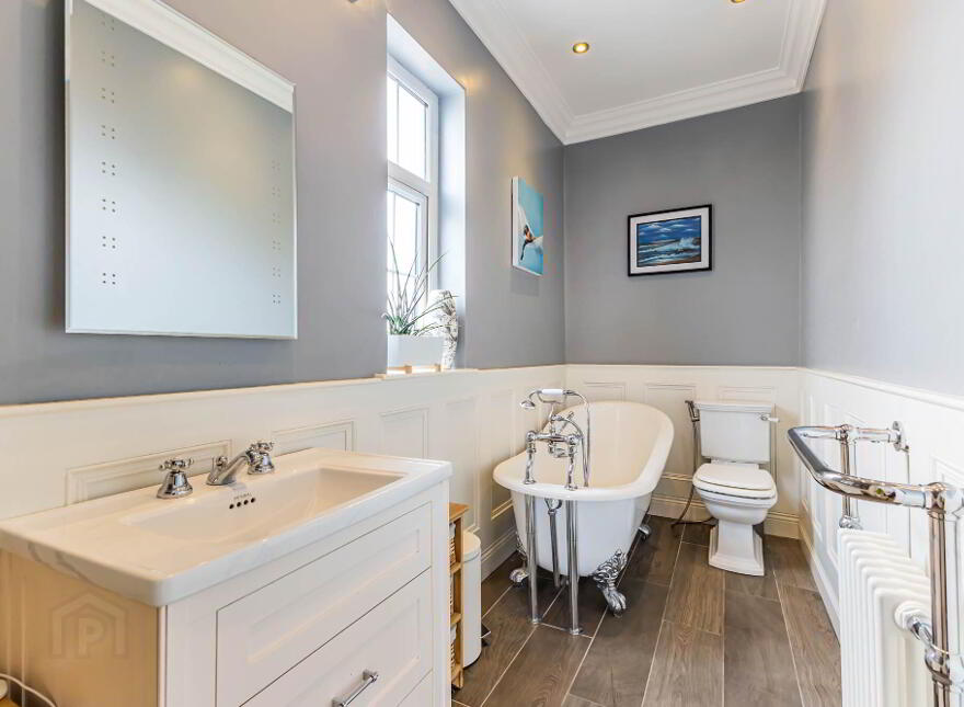 4 Farriers Green, Hillsborough, BT26 6GW