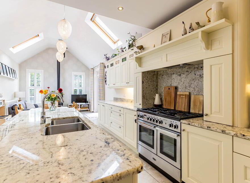 4 Farriers Green, Hillsborough, BT26 6GW