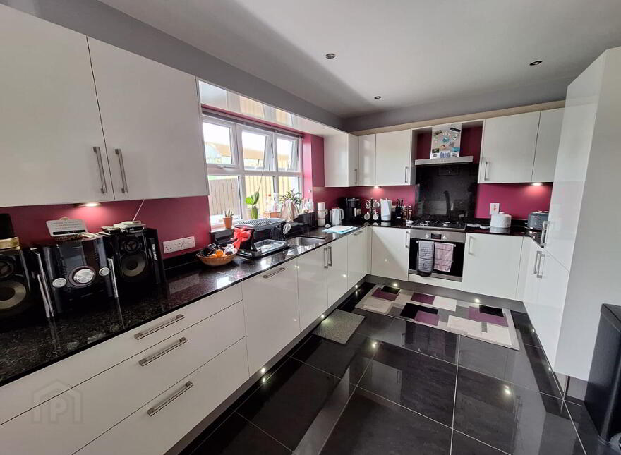 16 Whitehall Grange, Ballycastle, BT54 6WX