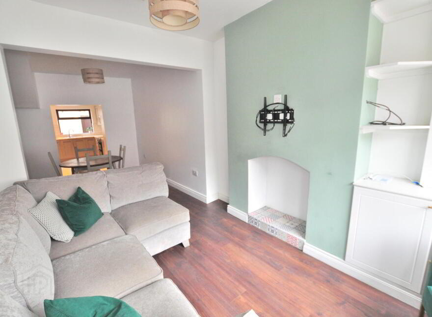 40 Dromore Street, Belfast, BT6 8PF