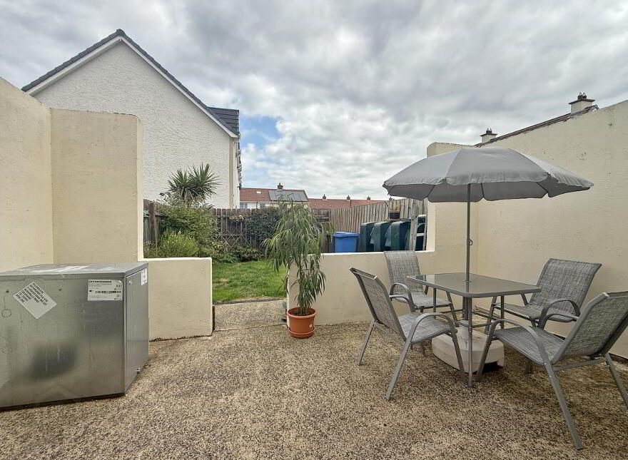 17 Crocknamack Street, Portrush, BT56 8JX