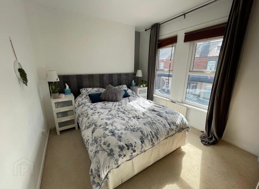 6 Moorfield Street, Ravenscroft Avenue, Belfast, BT5 5BY