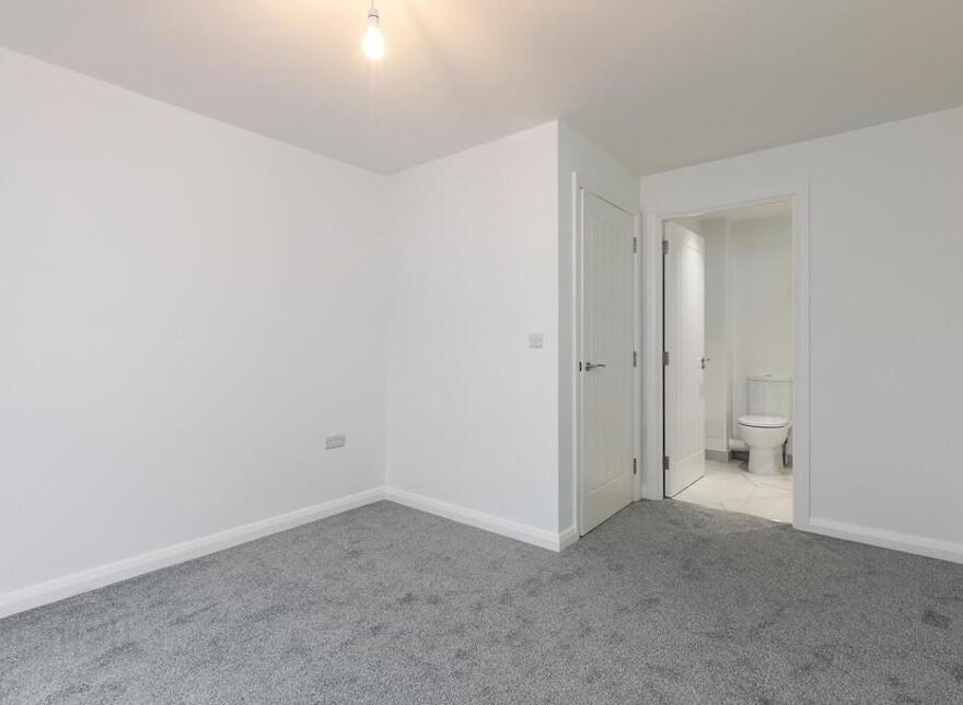 Apt 14, Lewis Mews, Block E, Belfast, BT4 1SY