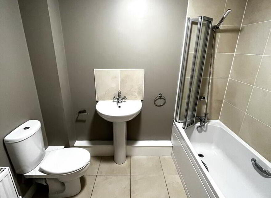 Apt 425, Saint Annes Square, Edward Street, Belfast, BT1 2LP