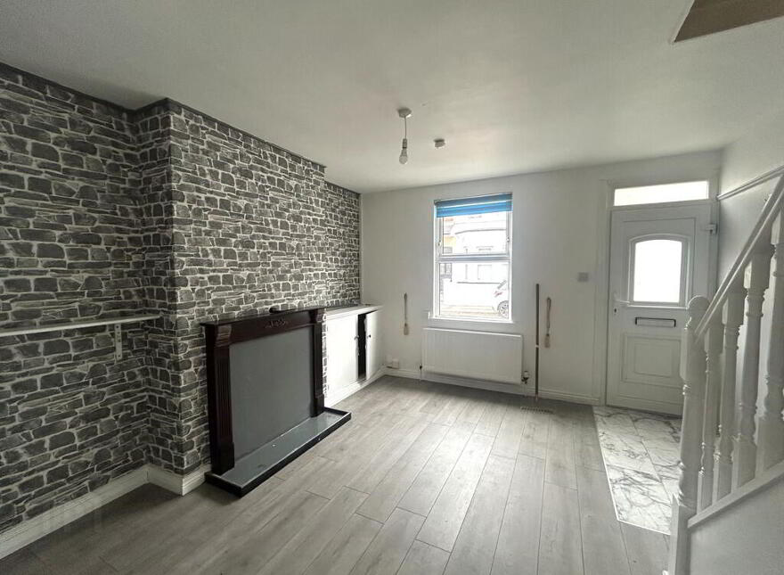 105 Hyndford Street, Belfast, BT5 5JF